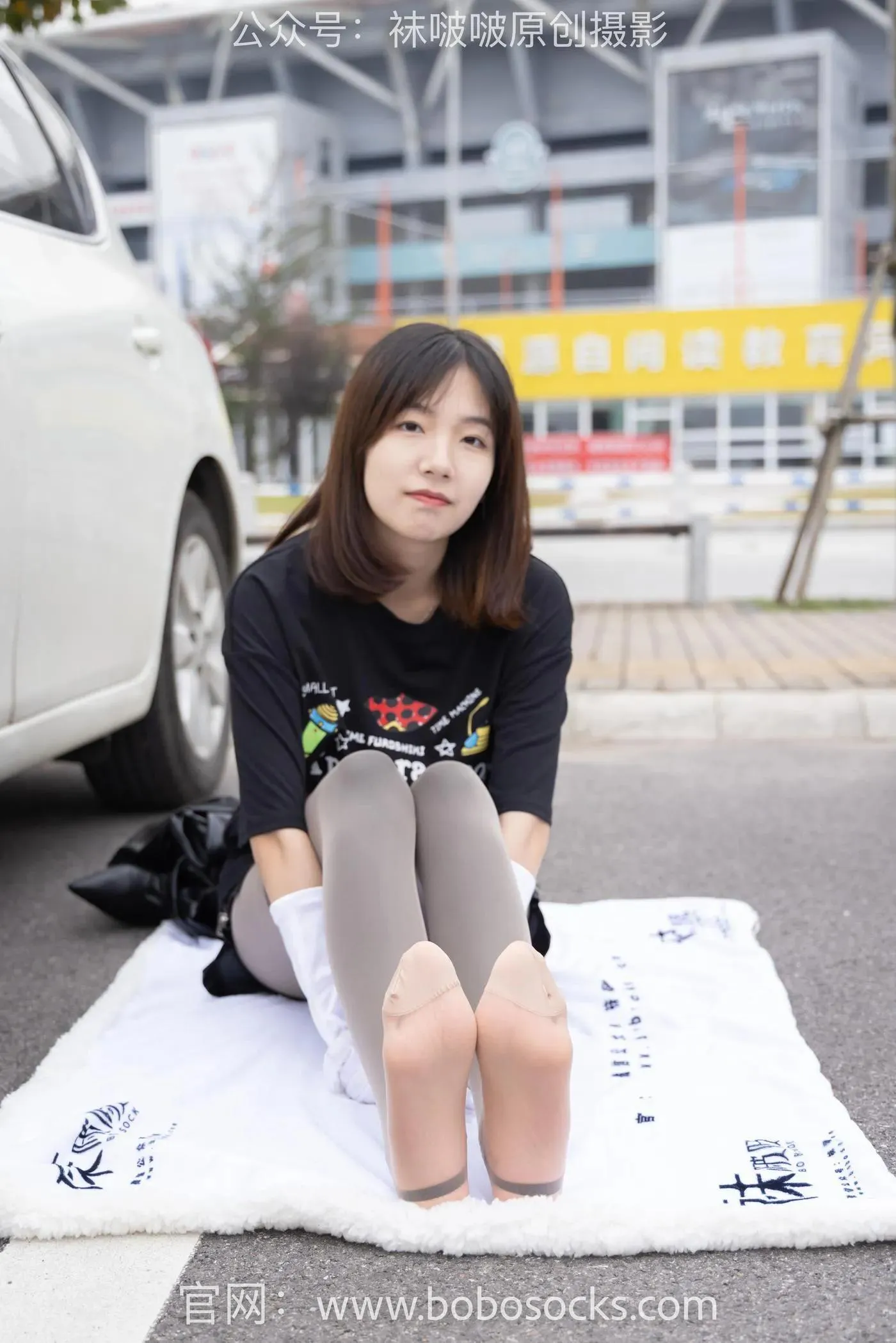 [BoBoSocks袜啵啵]NO.146 小甜豆-高跟长靴、黑色踩脚裤、肉丝 [154P]插图6